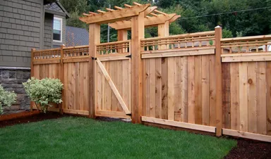 Lumber Wood Fencing Service In Calgary